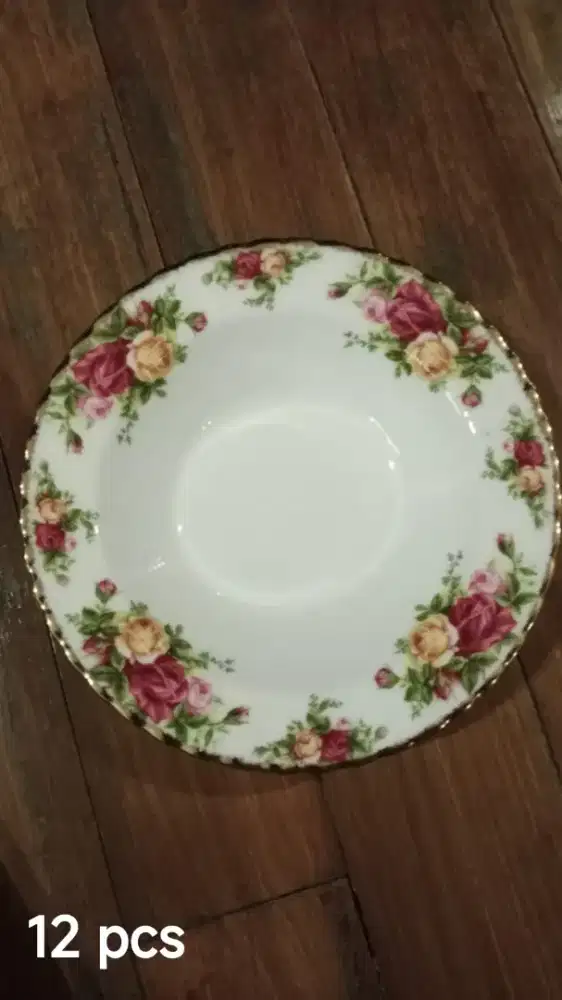 Royal Albert England Old Country Roses Soup Bowl