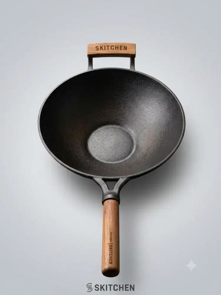 Cast Iron Wok Pan 32cm - Wajan Besi Cor Pre-Seasoned Gagang Kayu