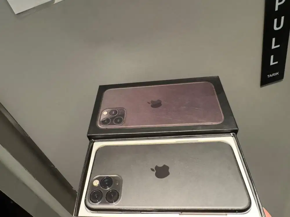 Iphone 11 pro 256gb sempurna