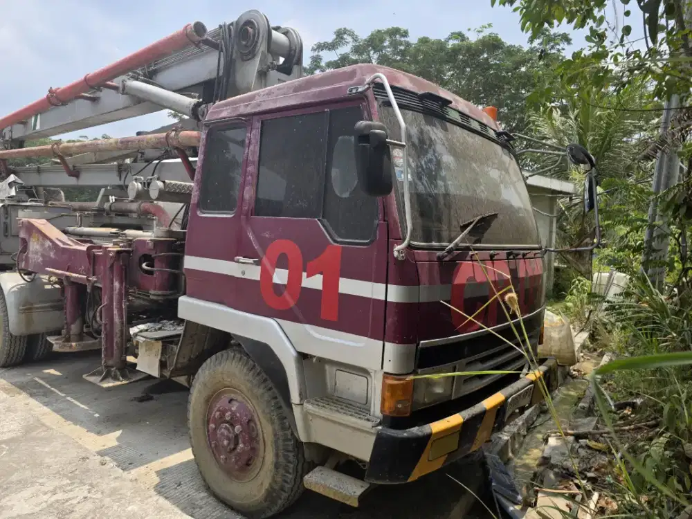 Concret pump mobile merek Scwhing loong boom