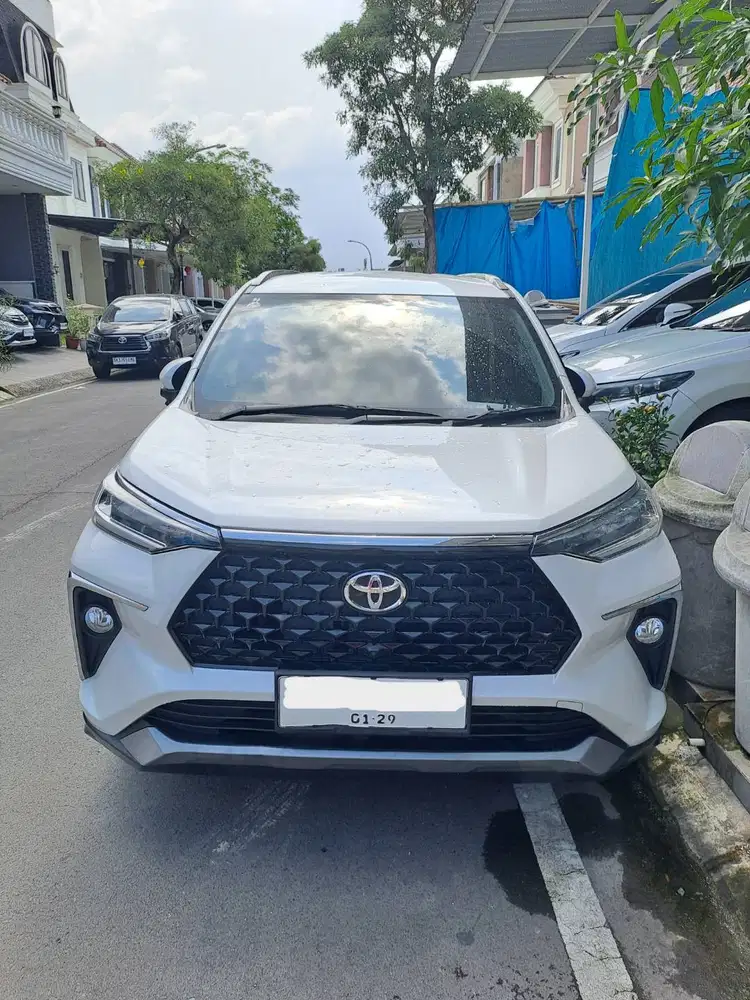 Toyota Veloz Q A/T (2023)