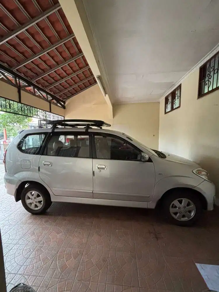 Toyota Avanza 2011 Bensin