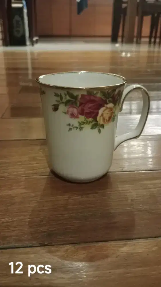 Royal Albert Old Country Roses Mug-Breaker