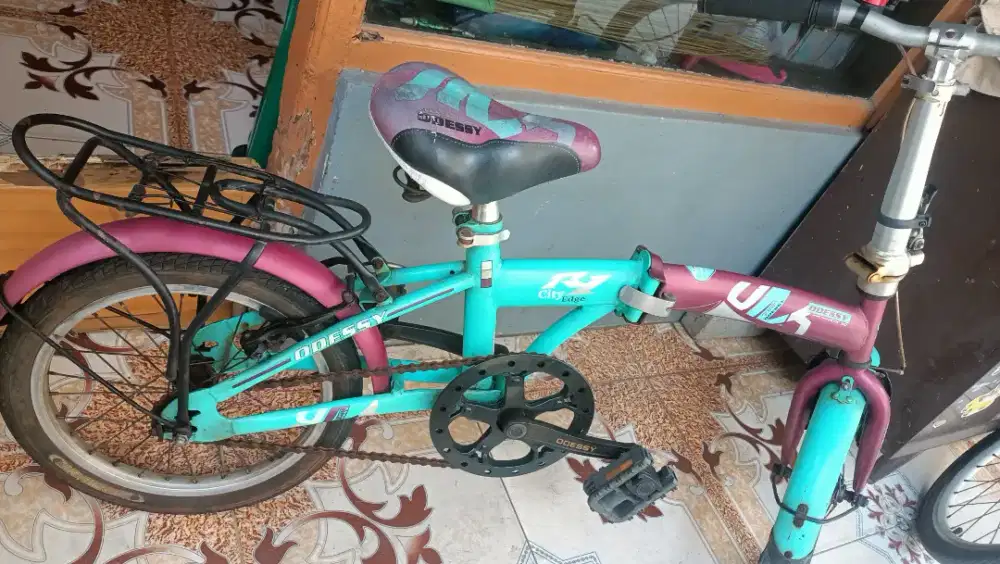 Sepeda lipet odessy