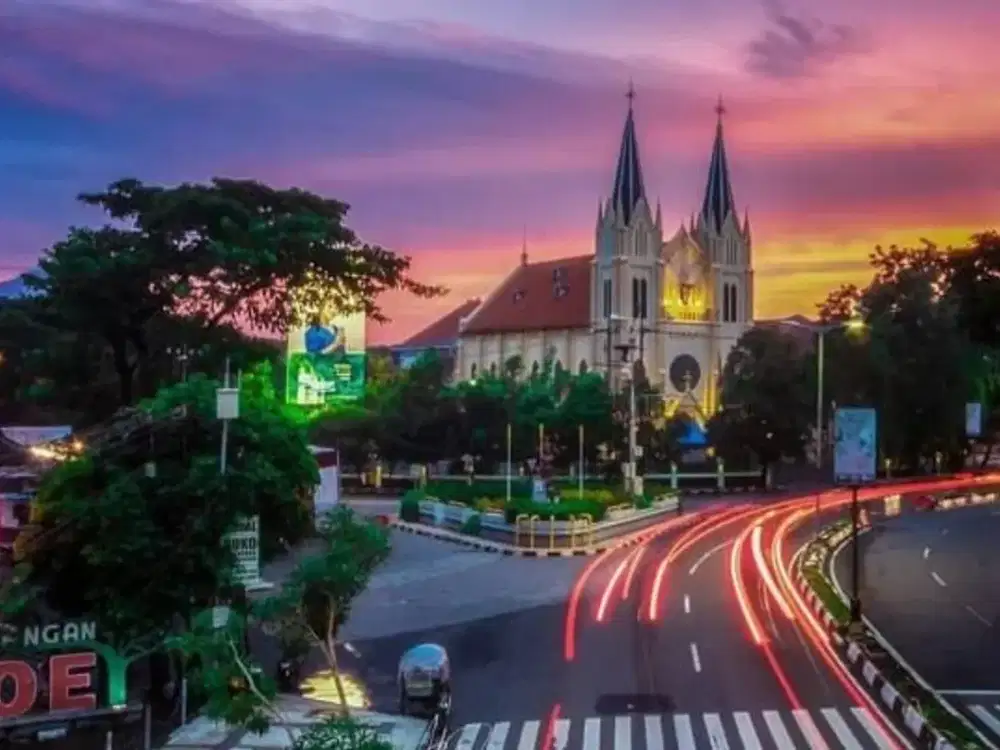Tempat usaha di Kayutangan Heritage Malang