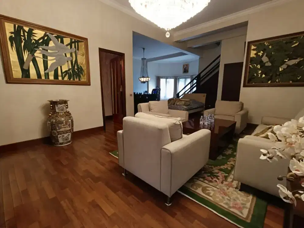 Jual Tanah dan Bangunan di Jl. Dipatiukur Kota Bandung