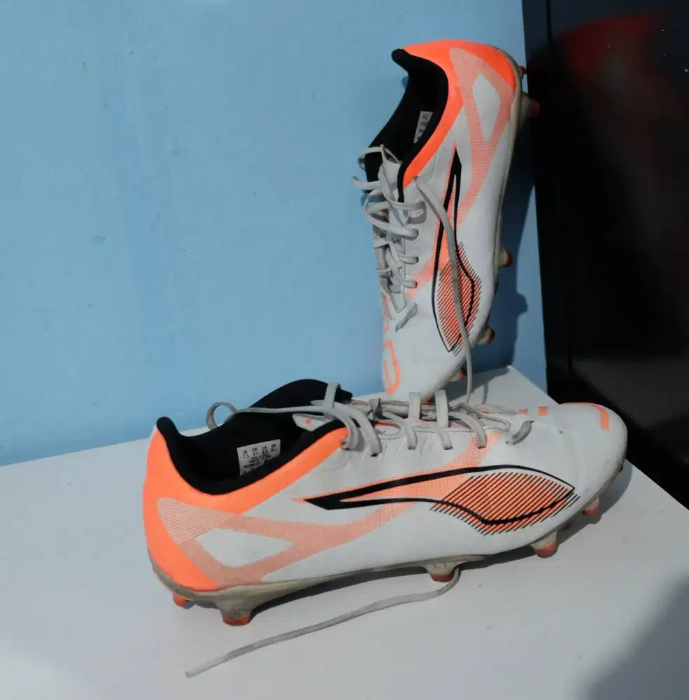 PUMA ULTRA 5 PLAY FG | SIZE 41