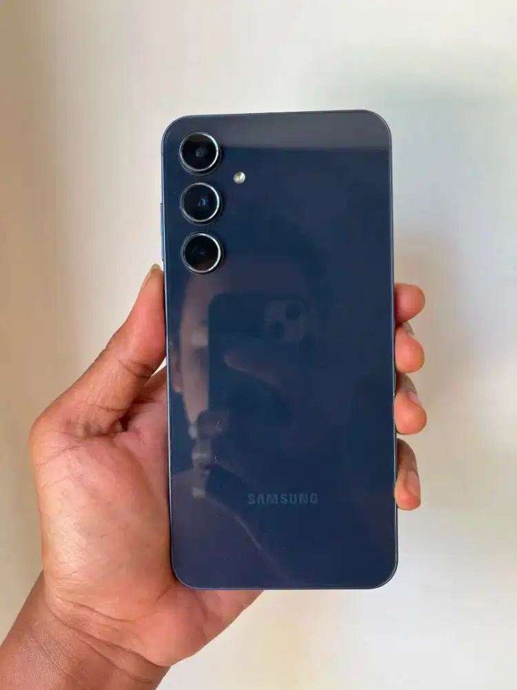 Samsung a55 5g (8/256)
