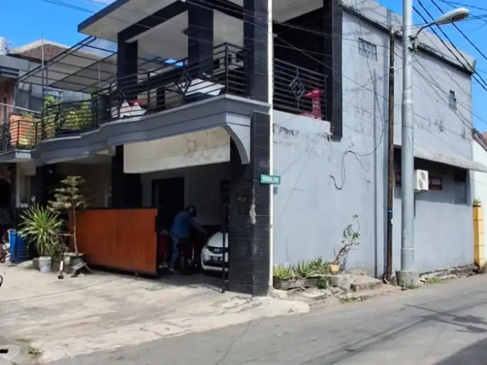 Dijual Rumah Kantor 6 Kamar Tidur di Pedungan, Densel