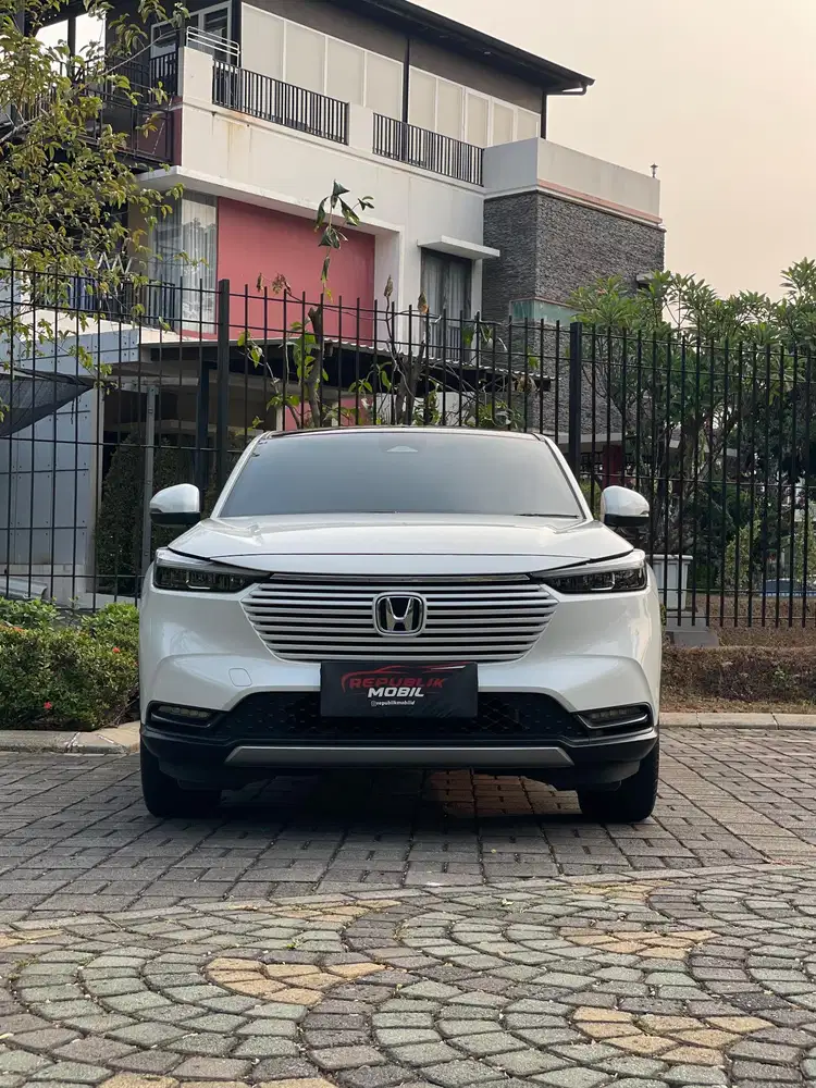 Honda HR-V 1.5 SE CVT 
NIK 2025