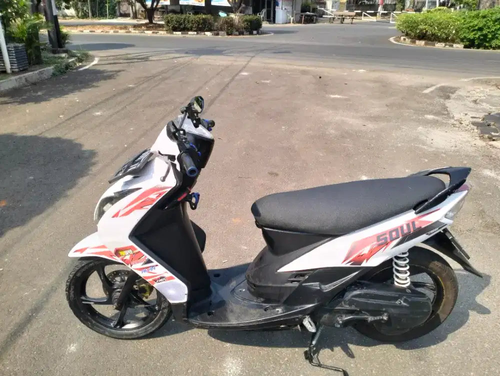 YAMAHA MIO SOUL MX 2009 MOTOR BISA TUKER-TAMBAH GAN