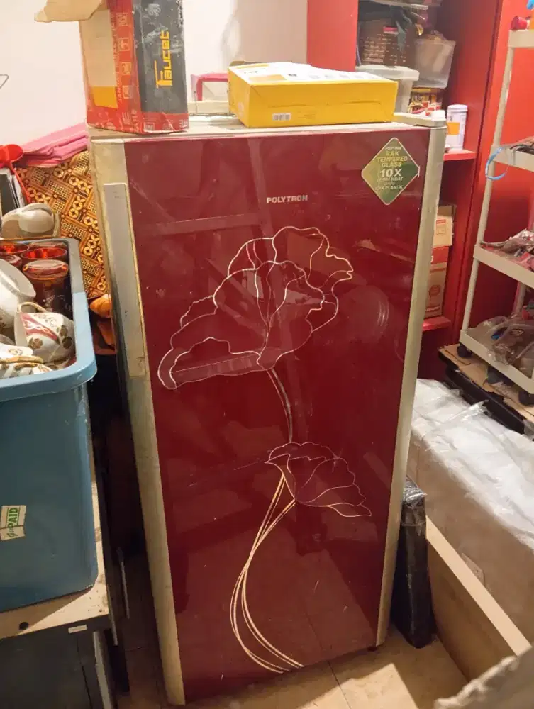 kulkas 1 pintu polytron