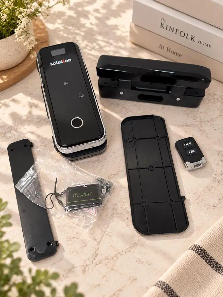 Solution GL300 smart glass door lock and accessories