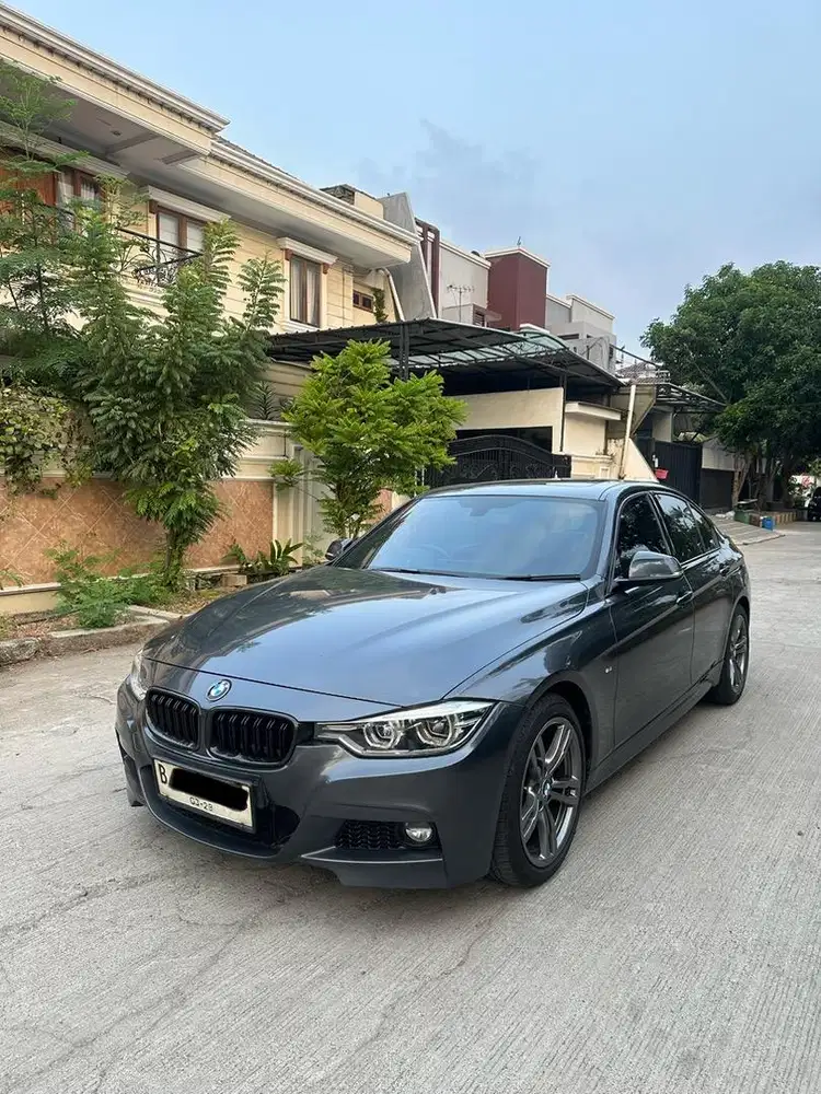Rare BMW 330i 2018