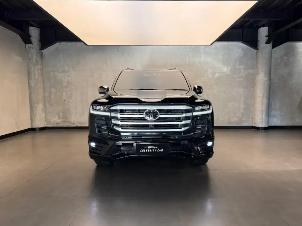 Toyota Land Cruiser 300 VXR 4x4 2024