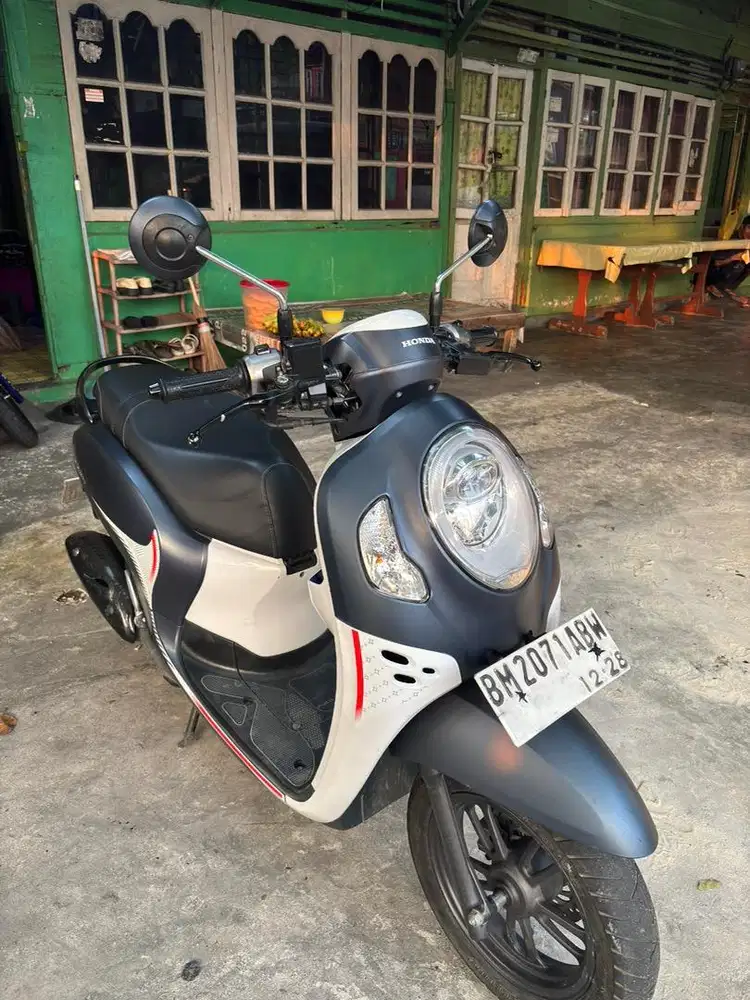 Di jual honda scoopy 2023