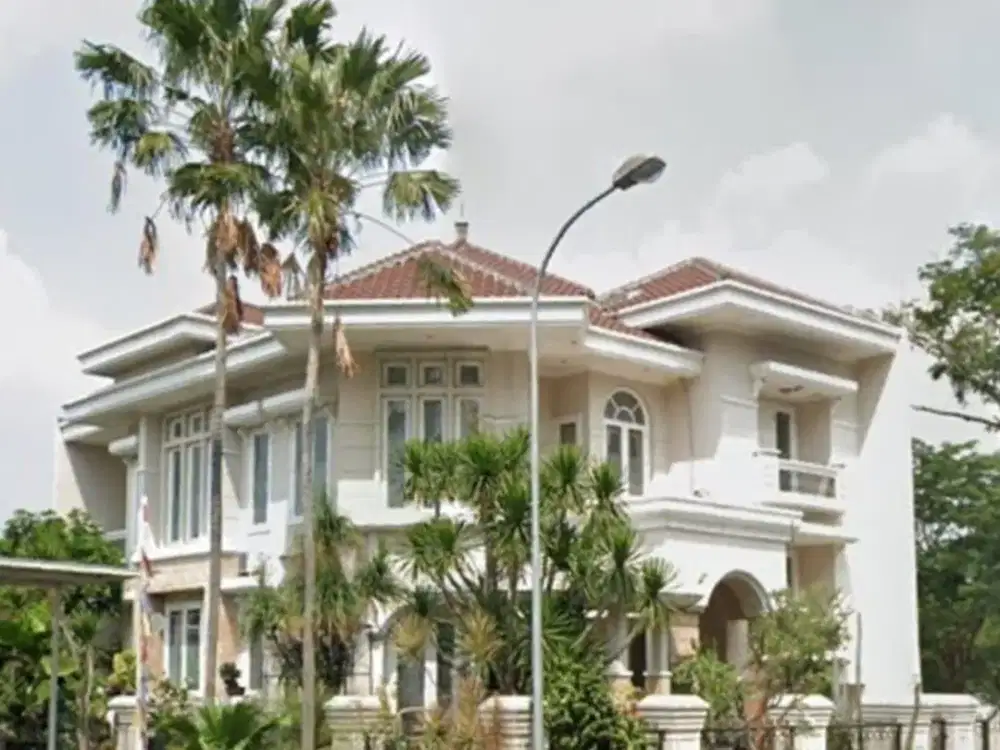 RUMAH JALAN RAYA CITRALAND UTAMA DEKAT MERLION BISA UNTUK KOMERSIL ROW JALAN DOUBLE WAY