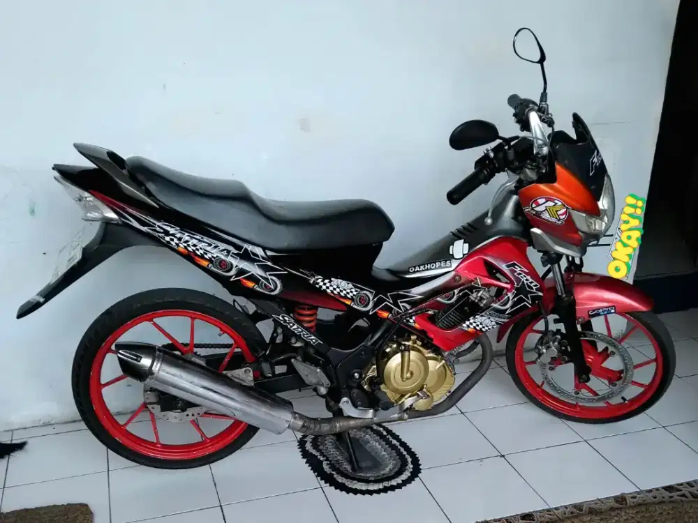 Motor Suzuki Satria Fu 09