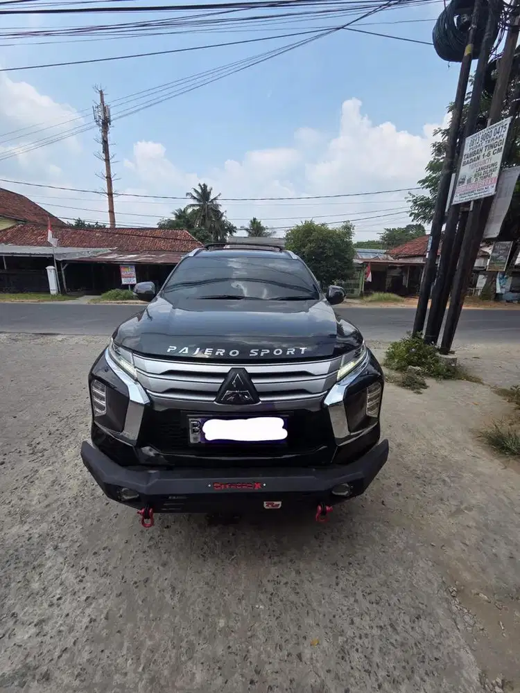 mobil pajero sport