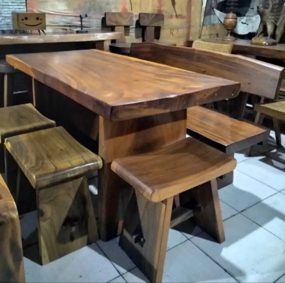 Set meja makan kayu solid trembesi utuh antik alami