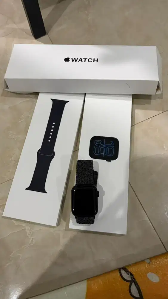Apple Watch SE 3 Ibox