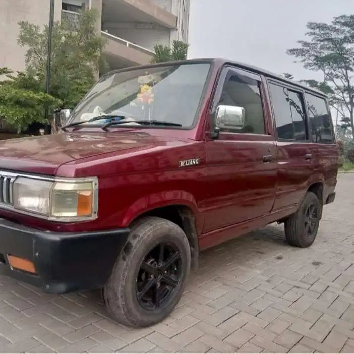 Toyota Kijang 1988 Bensin