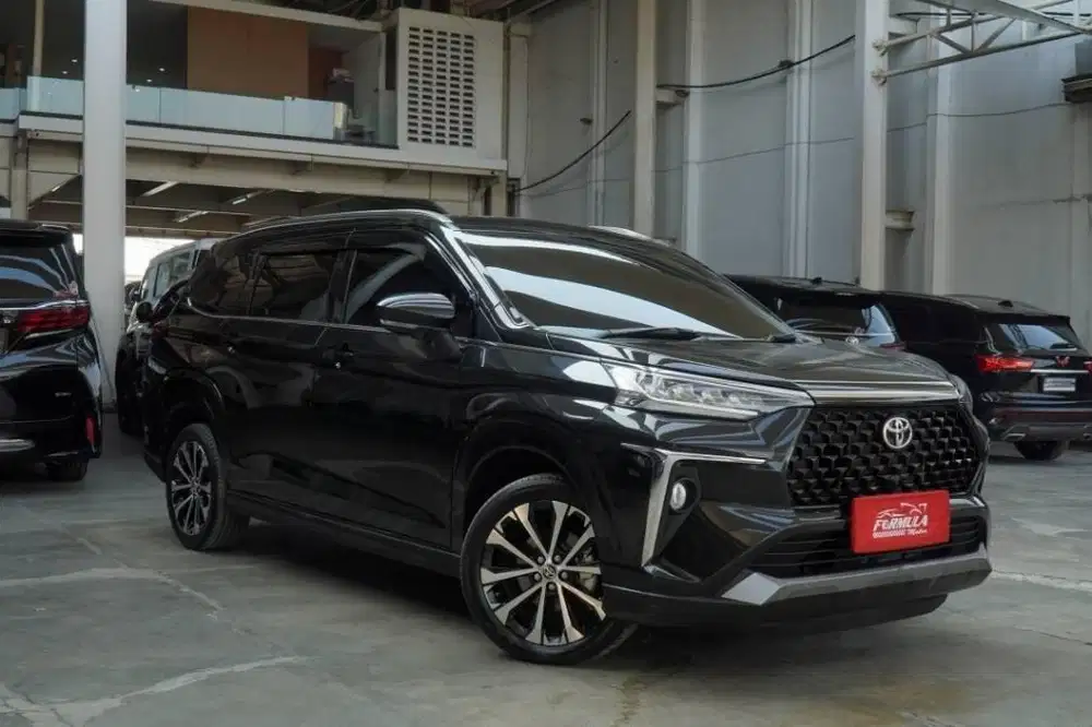 TOYOTA VELOZ Q A/T 2025 HITAM