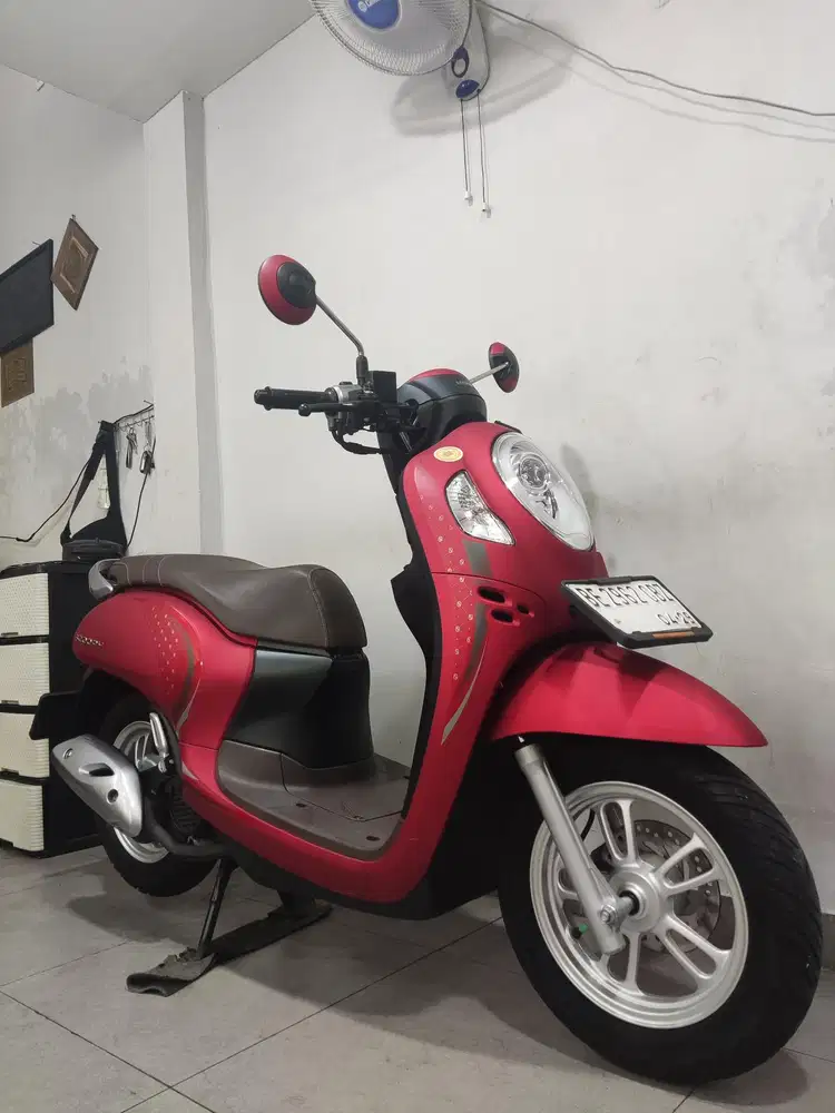 (Km 3rb) Scoopy Stylish Keyless 2024 / 2025 Seperti Baru Plat BE ABBA