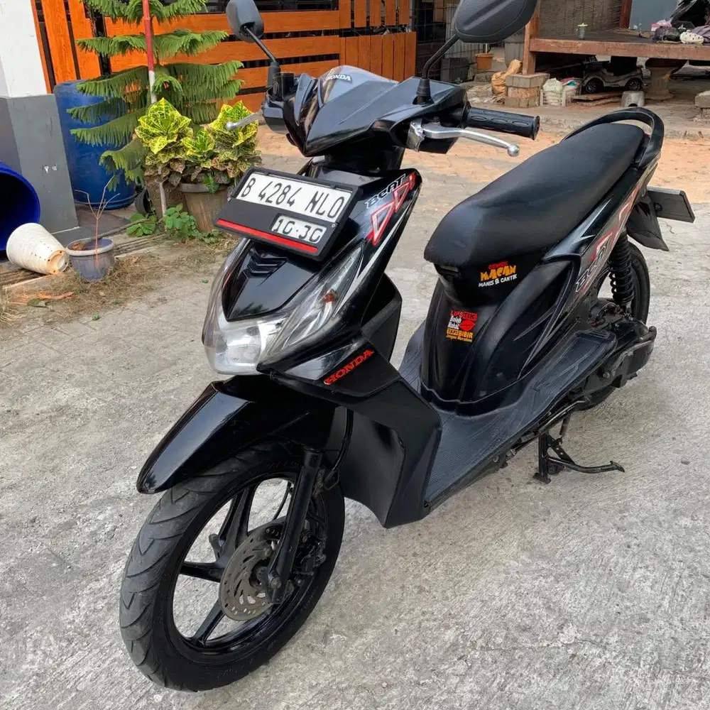 HONDA BEAT KARBU 2012