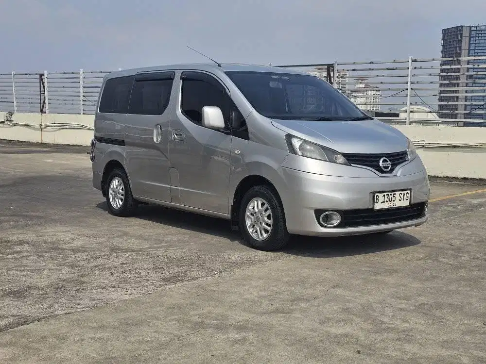 Nissan Evalia SV Manual 2013 murah