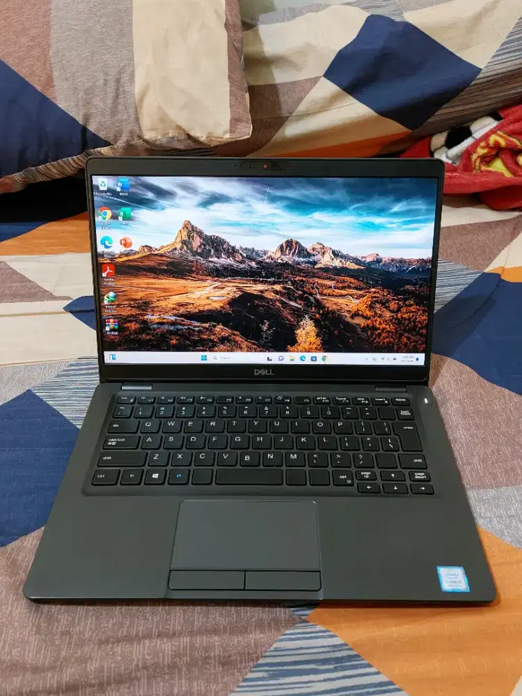 Laptop dell latitude 5300 gen 8 ram 8gb ssd 512gb mulus