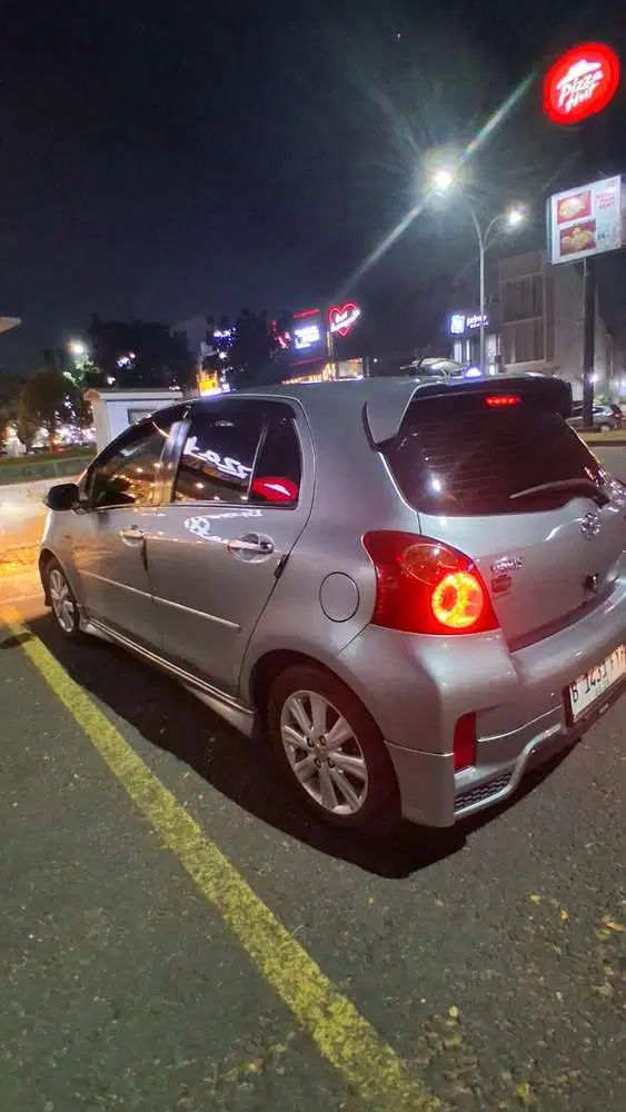 Toyota Yaris 2012 Bensin