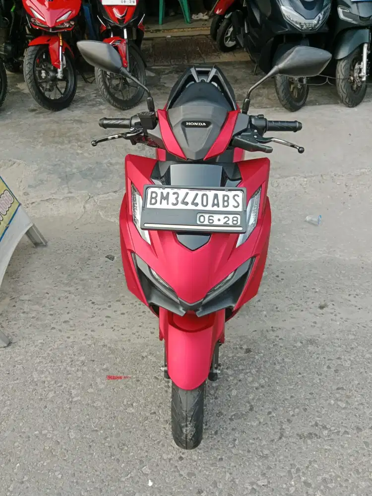 Dijual cepat Honda Vario 160 cbs tahun 2023