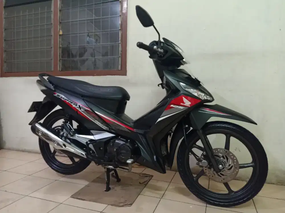 Honda SUPRA X 125 DOUBLE DISK PGM-FI 2020 ( FULL ORIGINAL / LIKE NEW)