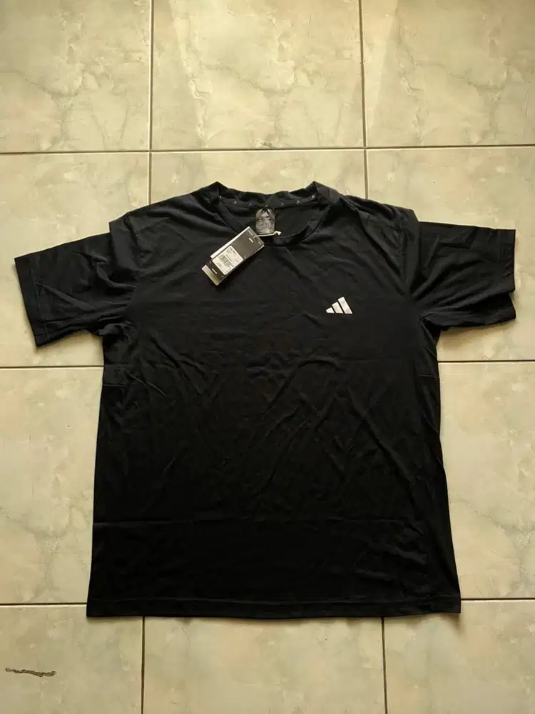 Kaos Adidas Black ORIGINAL FULL TAG size 2XL setara XL