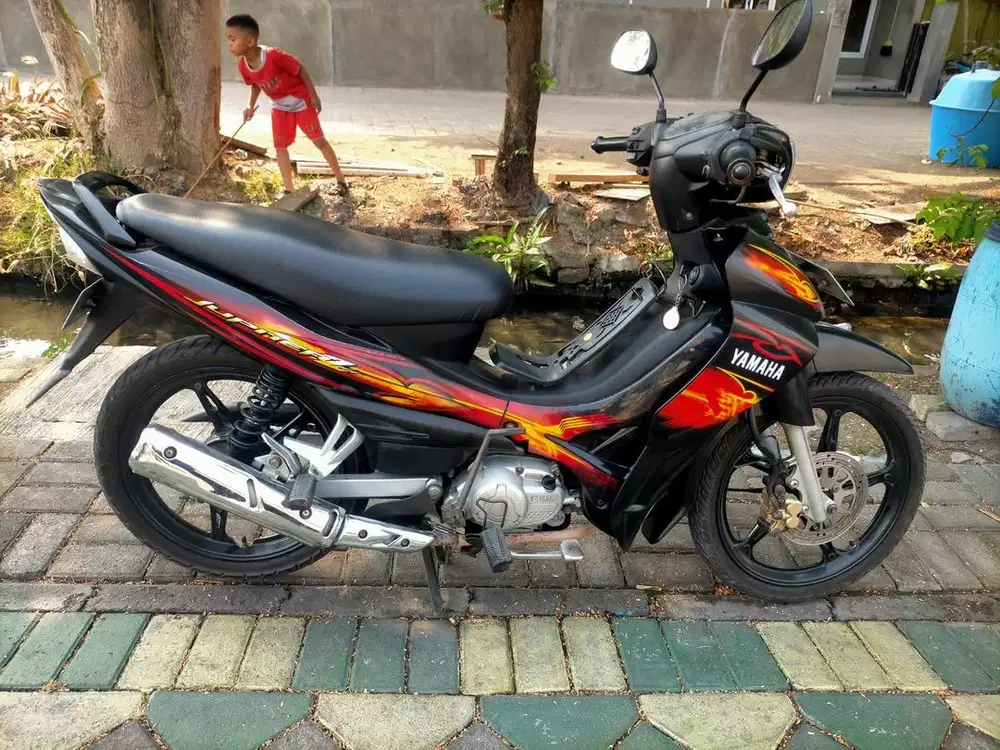 Jupiter Z burhan 2009