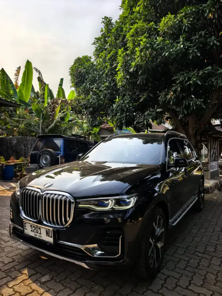 JUAL BMW X7 xDrive40i 2022