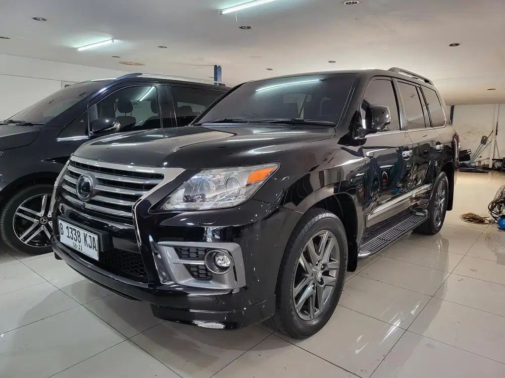 Lexus LX570 FSport NIK 2014 KM 45Rb Antik