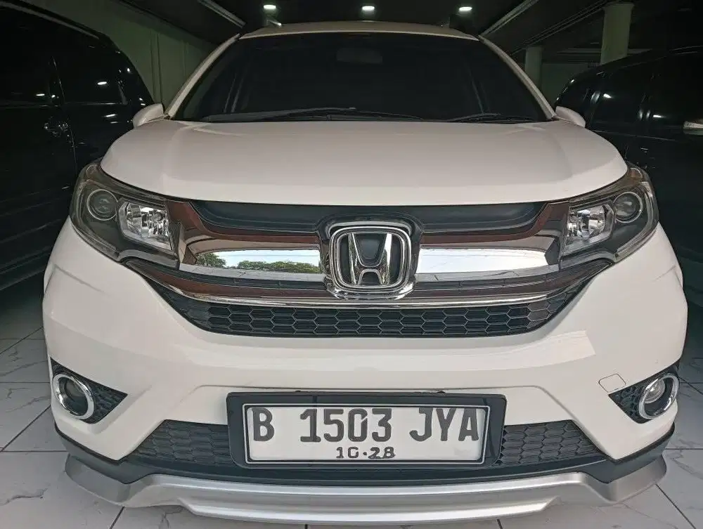 Honda BRV e at prestige DP 15jt tahun 2018