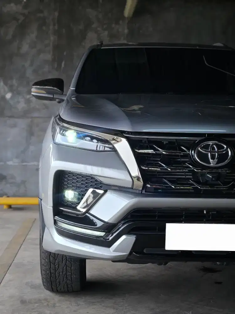 Fortuner GR 2.8 AT 2022