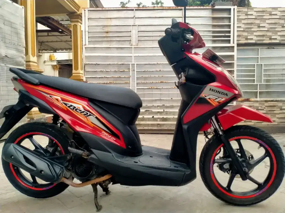 Honda Beat injeksi lengkap motor sehat keterangan detail dibawah