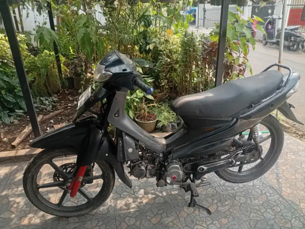 Suzuki Smash 2005 Lengkap Mesin Halus