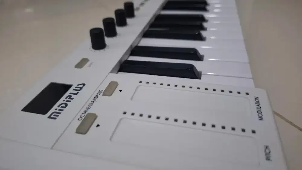 Jual Midi Controller Midiplus X4