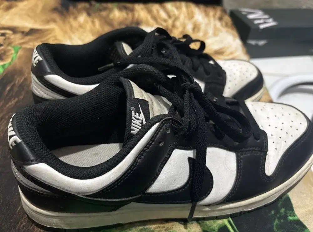 Sepatu dunk nike