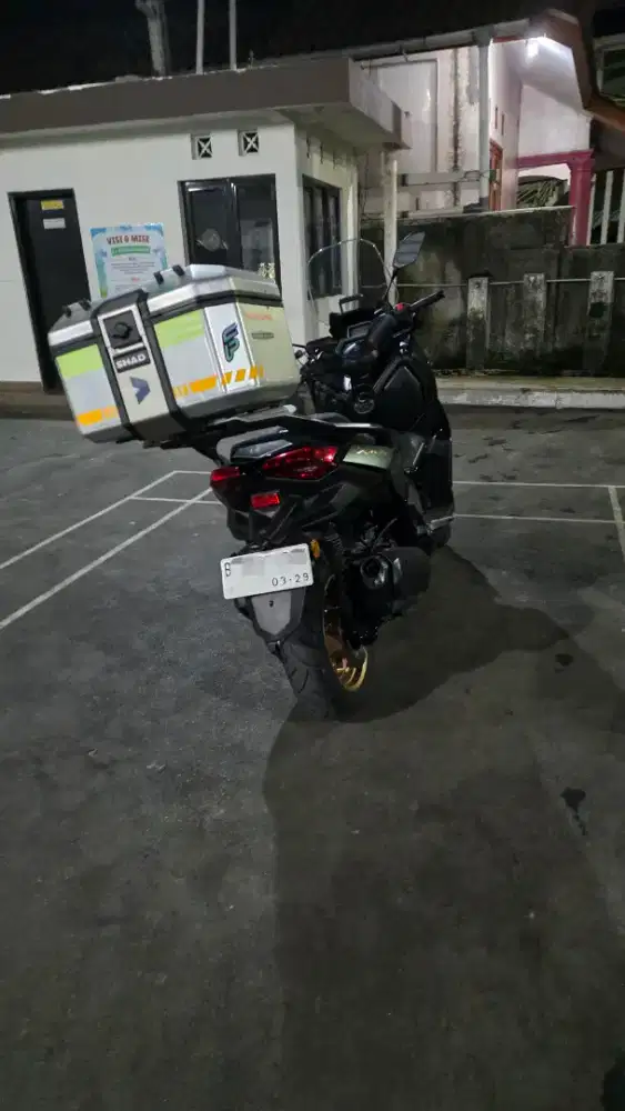 Xmax 2024 Connected Low odo 2000km