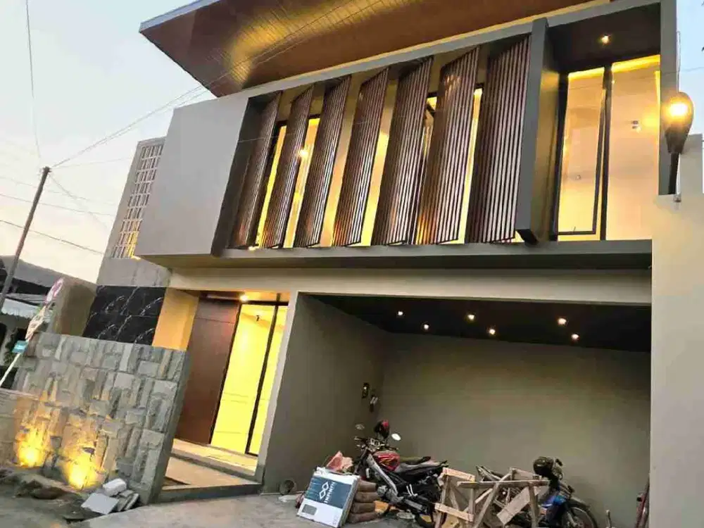 Unit Terbatas : Rumah Dijual Jogja di Kaliurang km 7 dekat kampus UGM, FULL Furnish + kolam renang