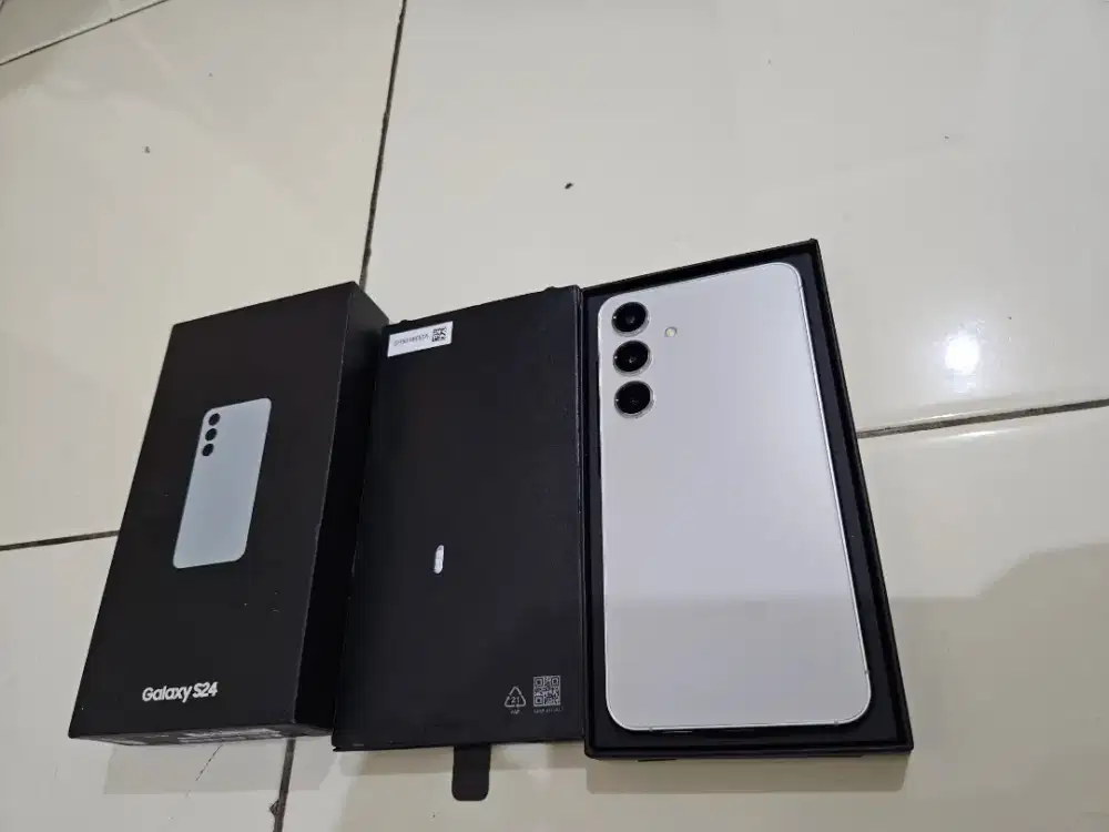 Samsung Galaxy S24 8/256 LIKE NEW GARANSI ON