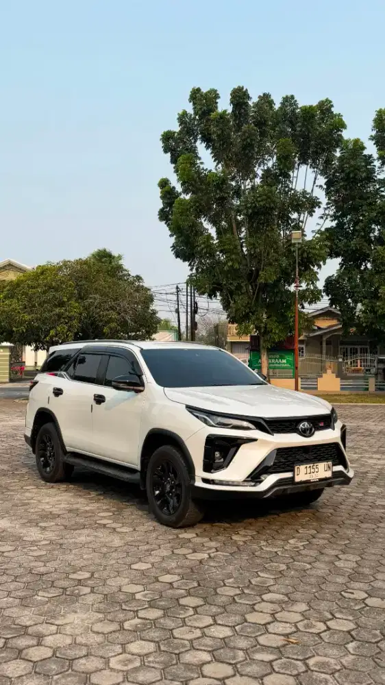 Fortuner Legender 2025 4X2 Matic