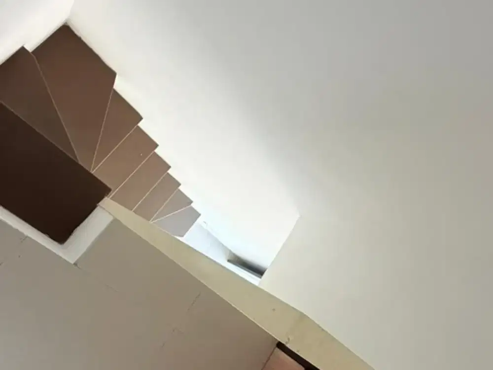Disewakan XYZ BLU Type Y3 Lippo Cikarang – Rumah Modern 2 Lantai