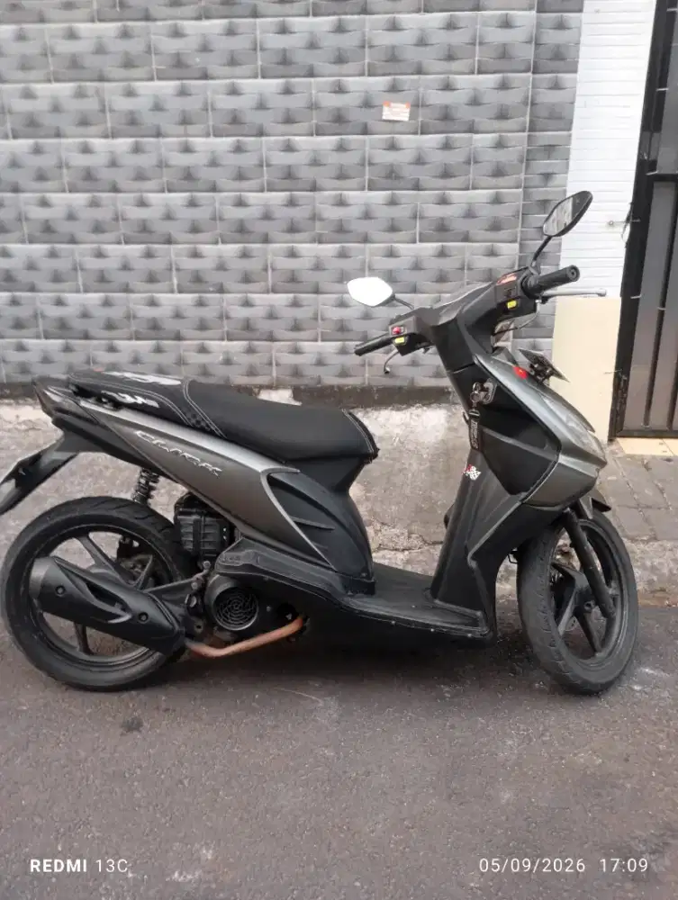 Honda beat 2012 silver